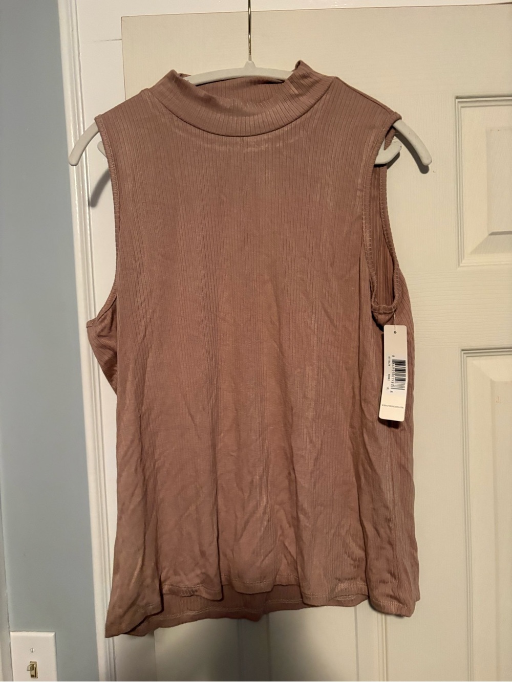 Sleeveless Mock Neck Ribbed Tank Top - Brown